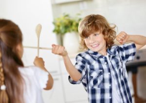 kinder haben konflikt