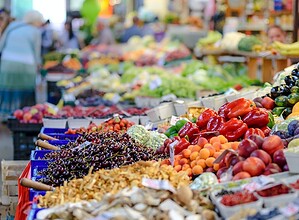 Geçiş yapacak olursak, seyahat sektöründe ise alternatif tatil rotaları popülerlik