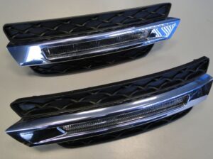 MERCEDES GL W166 KRATKA LEWA PRAWA LED CHROM