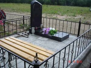 Благоустройство могил