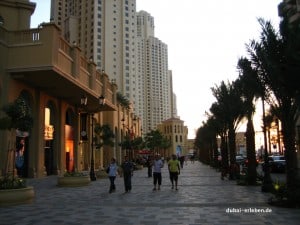 Dubai Marine the walk