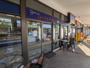 Bernie's From The Bay — fish and chip shop in Charnwood, Australian Capital Territory