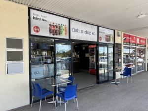 Fish n Flames — fish and chip shop in Wynnum West, Queensland