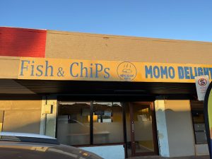 Momo Delight Fish and Chips — fish and chip shop in St James, Western Australia