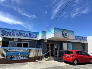 Strait Off The Boat Takeaway — fish and chip shop in Devonport, Tasmania