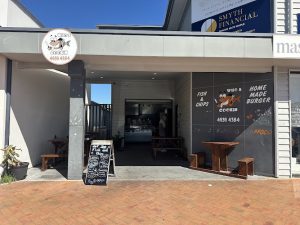 Who's Cookin Takeaway — fish and chip shop in Yeppoon, Queensland