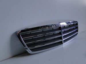 MERCEDES C KLASA W203 PO LIFCIE GRILL ATRAPA