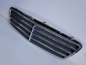 MERCEDES C KLASA W203 PO LIFCIE GRILL ATRAPA