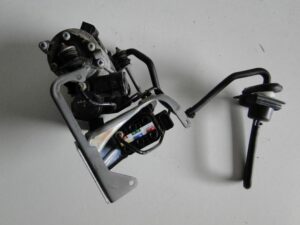 MERCEDES POMPA ZAWIESZENIA KOMPRESOR A2223200604