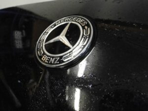 MERCEDES A KLASA 176 PO LIFCIE ZNACZEK EMBLEMAT