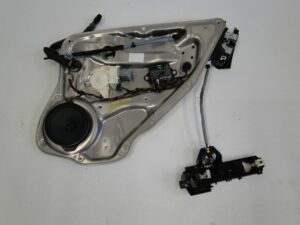 MERCEDES C KLASA W204 PODNOŚNIK SZYBY