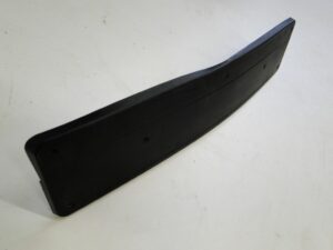 MERCEDES C KLASA W205 PO LIFCIE PODKŁADKA POD TABLICĘ A2058170678