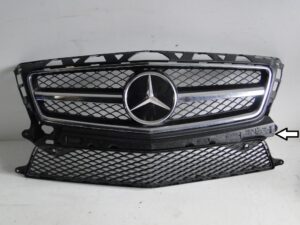 MERCEDES CLS W218 PRZED LIFTEM 63 AMG PIANKA STYROPIAN ABSORBER