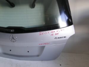 MERCEDES GLK X204 KLAPA Z SZYBĄ