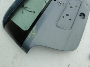 MERCEDES A KLASA W168 PO LIFCIE KLAPA Z SZYBĄ 2002