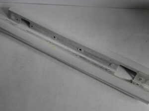 MERCEDES B KLASA W246 LISTWA PROGOWA PRAWA LEWA