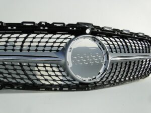 MERCEDES C KLASA W205 PO LIFTC GRILL ATRAPA NA KAMERĘ