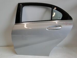 MERCEDES A KLASA W176 DRZWI TYLNE LEWE 2013 ROK