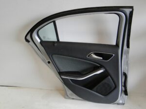 MERCEDES A KLASA W176 TAPICERKA BOCZEK LEWY TYLNY