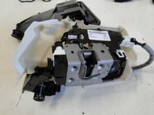 MERCEDES SLK R172 ZAMEK W DRZWI PRAWE LEWE