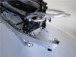 MERCEDES E KLASA W238 MOCOWANIE PODPORA BELKI