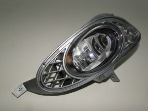 MERCEDES CLS W219 LIFT KRATKA PRAWA Z CHROMEM