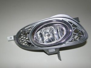MERCEDES CLS W219 LIFT KRATKA PRAWA Z CHROMEM
