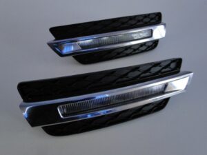 MERCEDES GL W166 KRATKA LEWA PRAWA LED CHROM