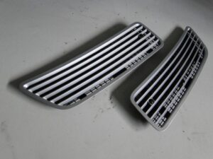 MERCEDES R KLASA W251 LIFT KRATKA WLOT PODSZYBIE