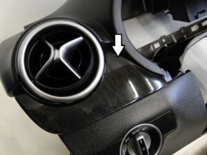 MERCEDES B KLASA W246 LIFT DREWNO W KONSOLĘ LEWE