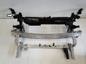 MERCEDES A KLASA W176 LIFT PAS PRZEDNI WZMOCNIENIE