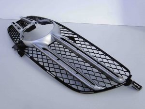 MERCEDES GLE W166 GRILL ATRAPA NA KAMERĘ