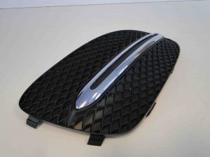 MERCEDES B KLASA W246 LIFT KRATKA LEWA PRAWA