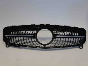MERCEDES A KLASA W176 LIFT GRILL ATRAPA