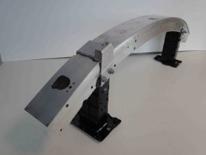 MERCEDES SL R 230 LIFT BELKA ZDERZAK PRZEDNI AMG