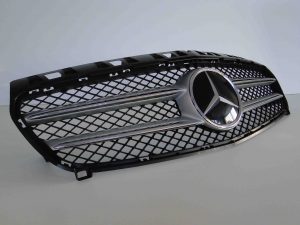 MERCEDES B KLASA W 246 LIFT GRILL ATRAPA DISTRONIC
