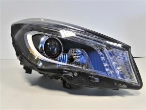MERCEDES CLA 117 AMG LAMPA PRAWA XENON CZERWONY RING