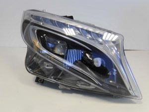 MERCEDES VITO V KLASA W447 LAMPA PRAWA LED ILS 447