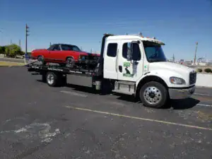 Freeway Towing & Storage tow truck in the Moon Valley area of North Phoenix, Arizona