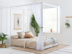 4ft6 Double Birlea Darwin 4 Poster Bedstead in White