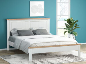 Furniture Mill Hampton Painted 150cm Kingsize Bed