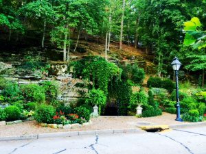 grotto spring eureka springs