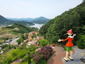 南怡島小義大利村