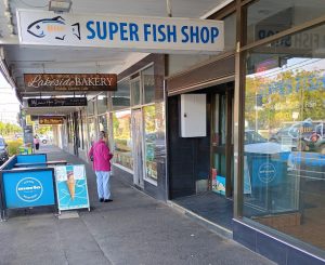 Super Fish Shop — fish and chip shop in Reservoir, Victoria
