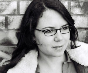 Woman photo by Hansi Oostinga