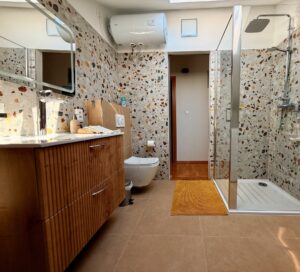 Loft Apartment Postira Bad Gesamtübersicht