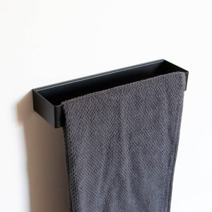 Towel bar • basic
