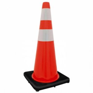 Cono De 36 Pulgadas Con Base Negra.