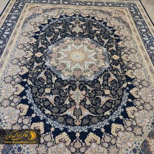 فرش طرح مهرگان آبی کاربنی