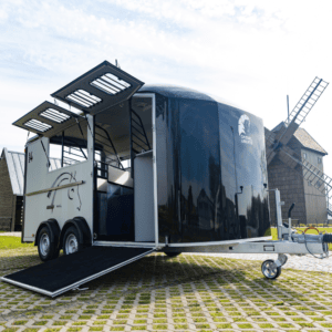 Van Cheval Liberté – Maxi 4 Noir en oblique